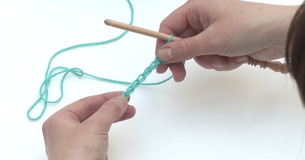 Beginner's Crochet Tutorials with Laura Strutt