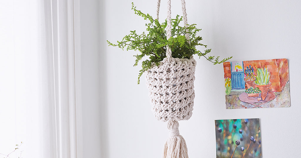 Loom knitted handing potholder