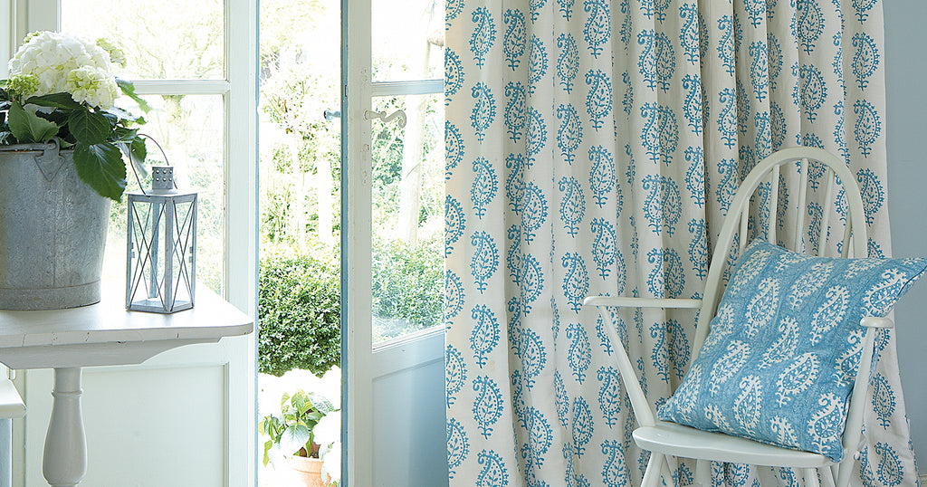 How to measure for curtains