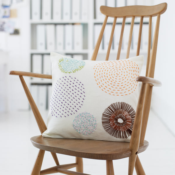 A Beginner's Guide to Sewing by Hand and Machine
